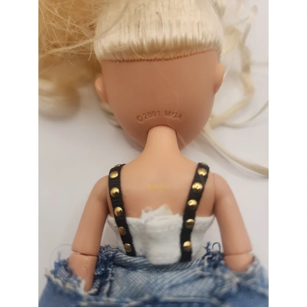 Alwayz Bratz Cloe Denim Fashion Doll